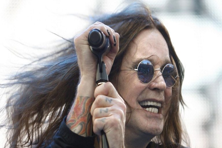VIDEOS Los 5 mejores discos de Ozzy Osbourne › Heavy Mextal