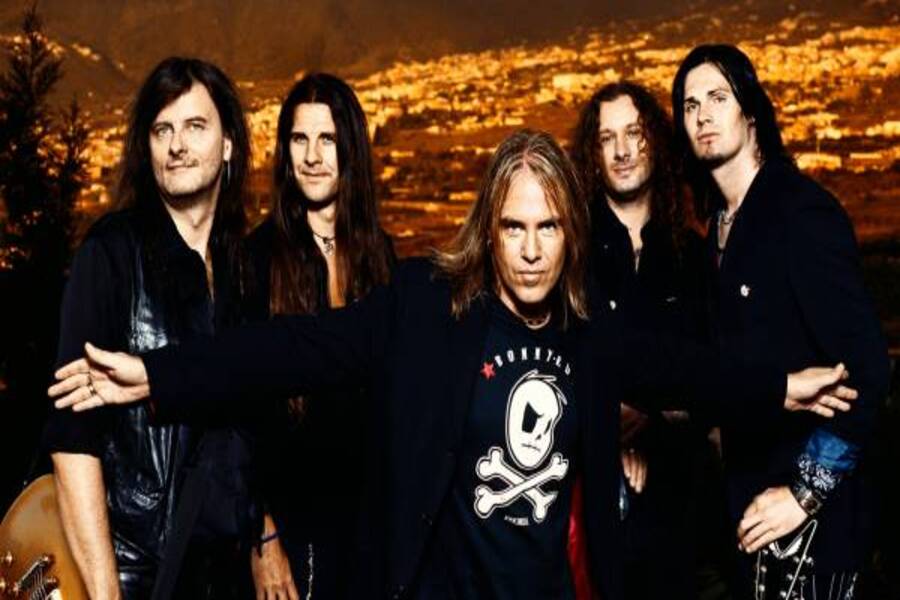 banda de metal