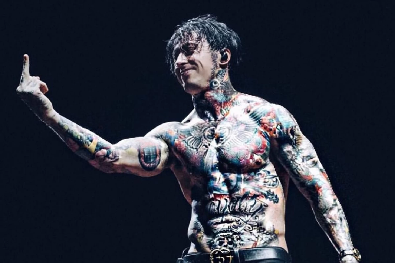 “Son la generación más estúpida”: Ronnie Radke arremete contra Generación Z